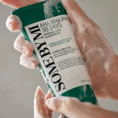 AHA.BHA.PHA 30 Days Miracle Acne Clear Foam