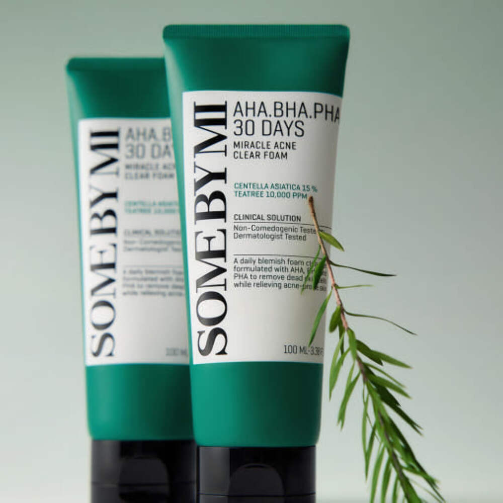 AHA.BHA.PHA 30 Days Miracle Acne Clear Foam