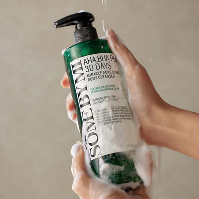 AHA.BHA.PHA 30 Days Miracle clear body cleanser