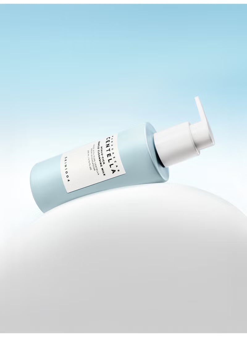 Madagascar Centella Hyalu-Cica Gentle Cleansing Milk